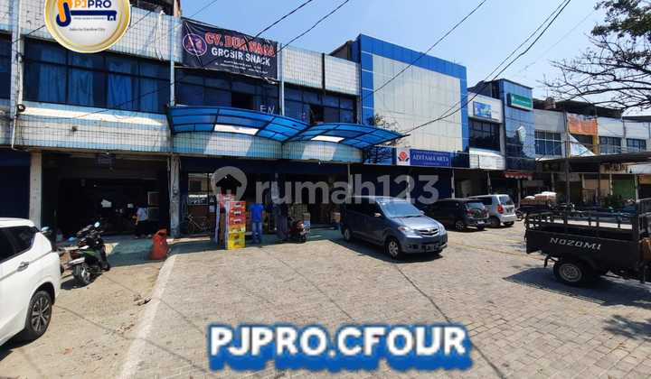 Dijual/Sewa 1 Unit Ruko 3 Lantai Di JL.Raya Pemuda 