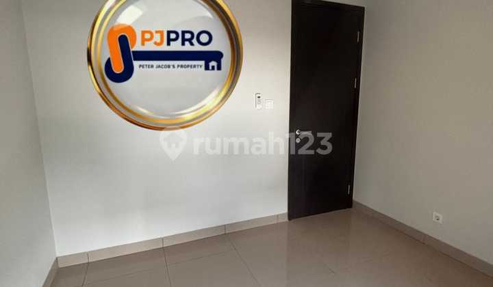 For Rent: Regia Cluster House, Sumarecon Crown Gading 2