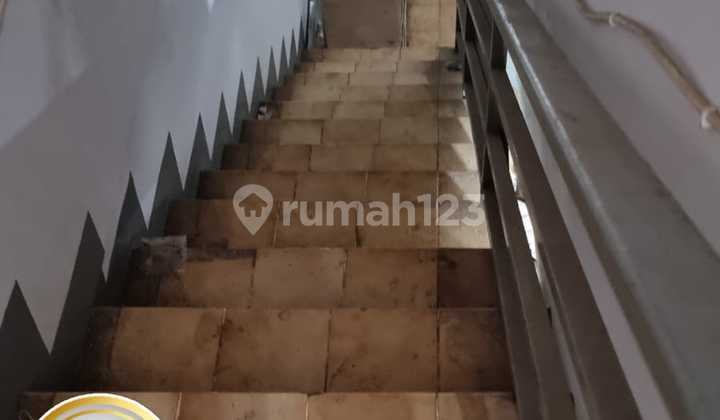 For sale: Shop house in Cakung, Pulo Gebang Permai area.