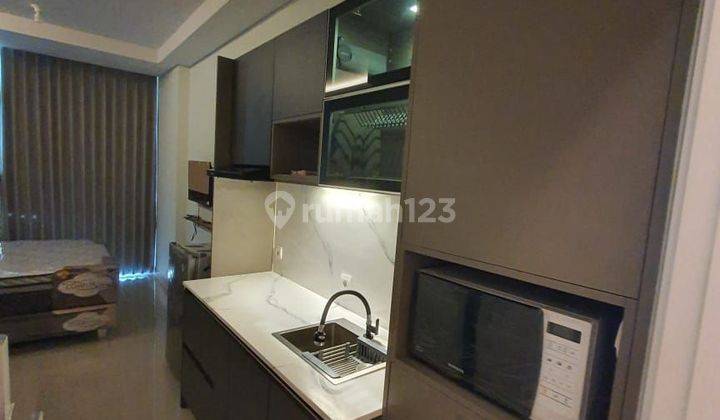 SEWA MURAH Apartemen The Vertu, Studio Full Furnish  2