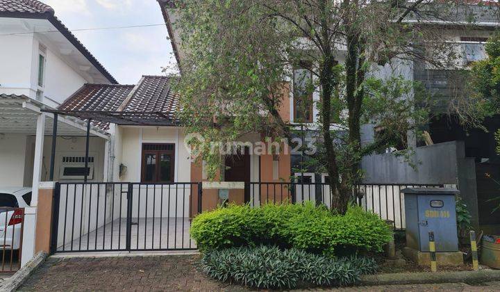 Dijual Rumah cantik sejuk pusat kota di Tajur Bogor SHM 2