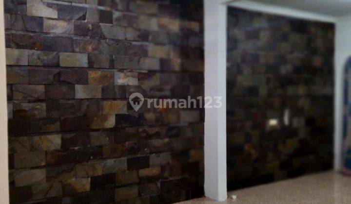 ruang keluarga dijual rumah baru renovasi di