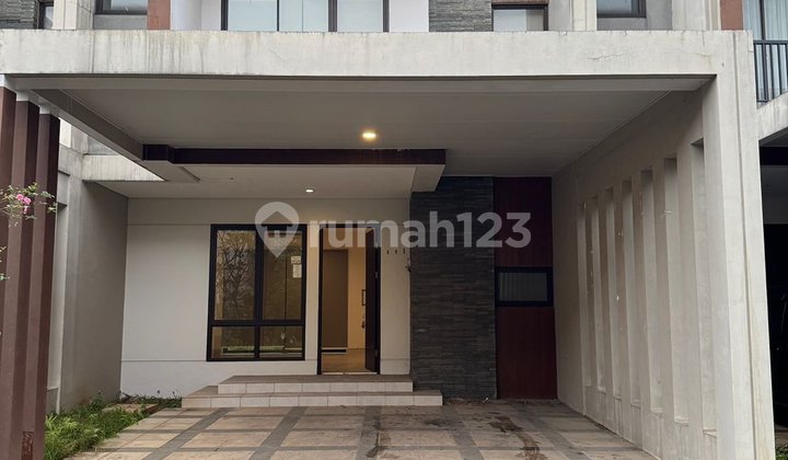 Dijual Rumah Semi Furnish di Podomoro Golf View