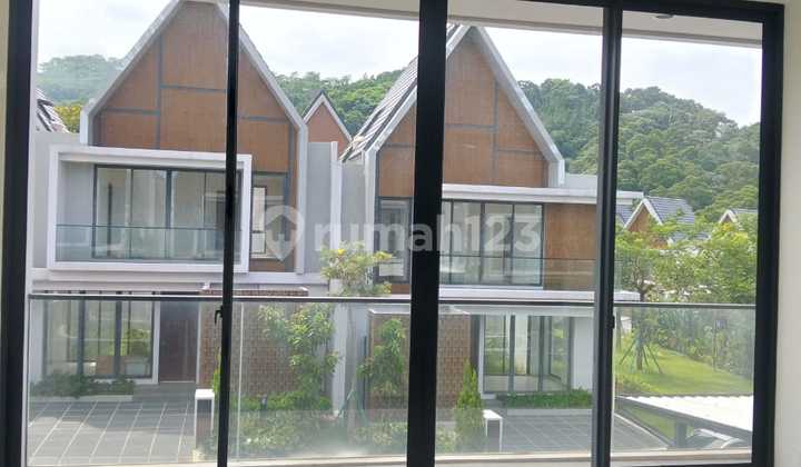 Dijual Pinewood Summarecon Bogor Lebar 9 View Bukit 2