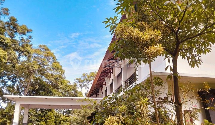 For Sale: Land Used for an Operational Hotel in Gunung Geulis Near Summarecon