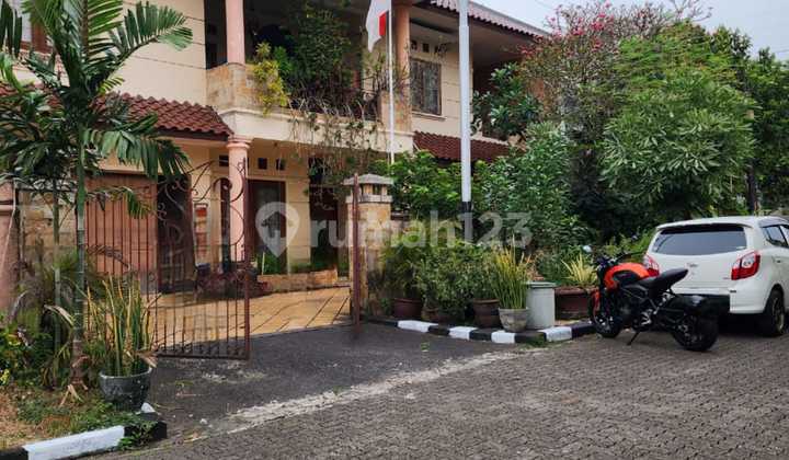 Rumah di Villa Cinere Mas LT 459 Desain Cantik Dekat Taman Rumah di Villa Cinere Mas LT 459 Desain Cantik Dekat Taman