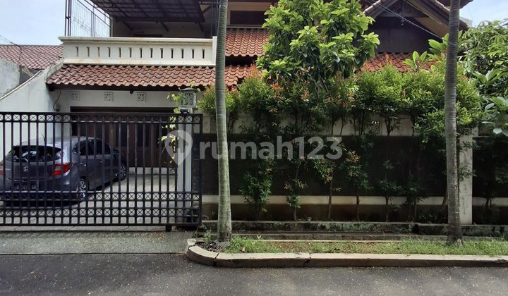 Rumah 2 Lantai Asri Terawat, Lokasi Strategis, Lt. 388 M2, Di Cilandak, Harga 9,5 M Nego! 1