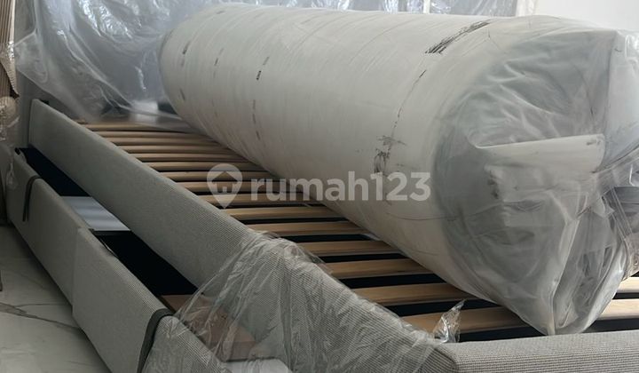 Brand New Apartemen Full Furnished Di South Quarter Residence 2