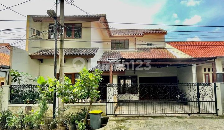 Rumah Bagus SHM - Sertifikat Hak Milik di Cinere, Cinere