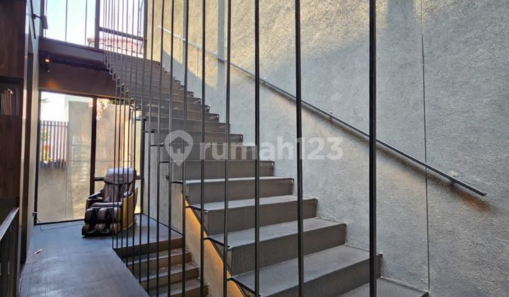 For Sale Luxury House with Rooftop in Pondok Indah 2