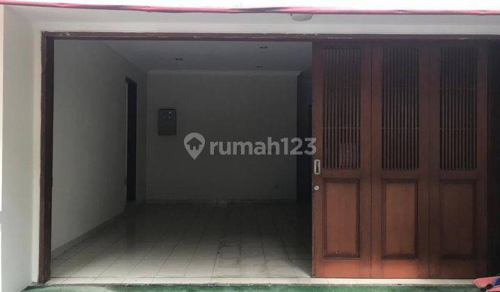  Rumah Lokasi Pinggir Jalan Raya Antasari Cipete 2