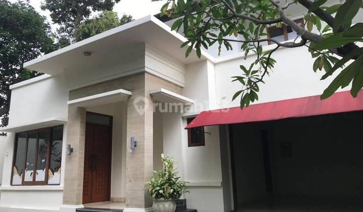  Rumah Lokasi Pinggir Jalan Raya Antasari Cipete 1