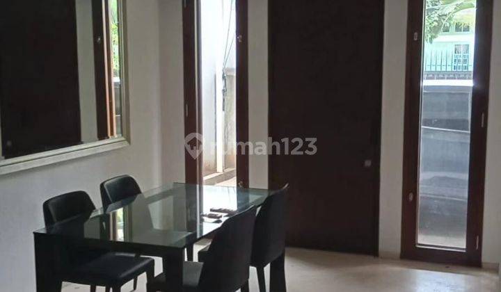 Rumah 3 Lantai Minimalis Modern Design Di Menteng Jakarta Pusat 1