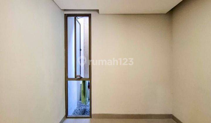 Private townhouse bebas banjir di kemang jaksel 2