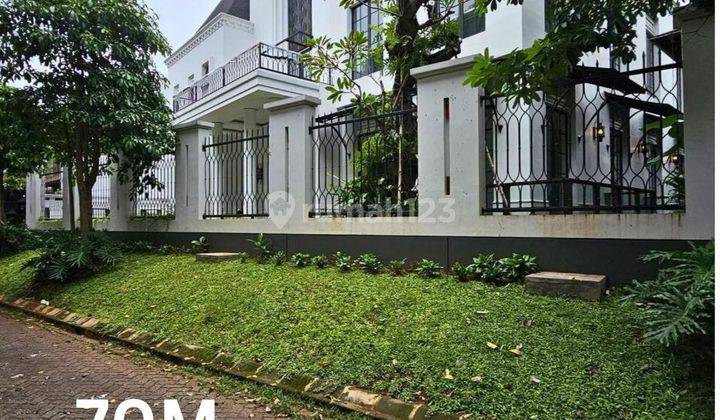 Rumah Mewah American Classic Lokasi Sangat Bagus Di Pondok Indah, Jakarta Selatan 1