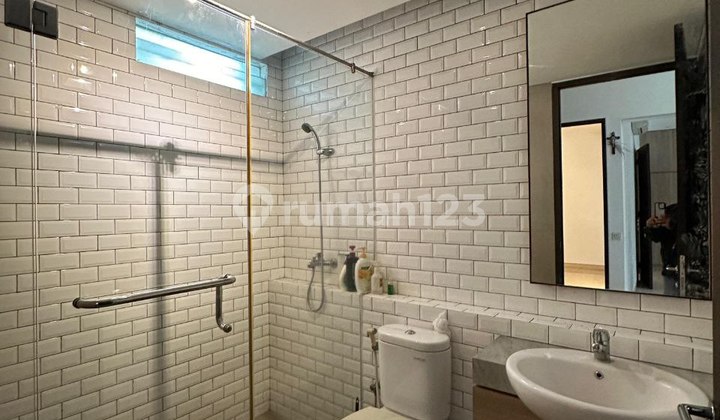 Dijual dan Sewa Rumah 2 Lantai Bagus Cipete, Cilandak Jaksel 2