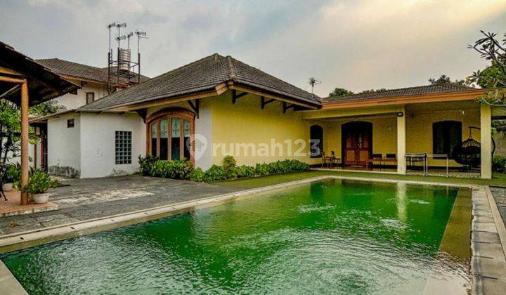 Rumah Mewah dan Tanah Luas Cocok Untuk Bangun Cluster di Kebagusan 2