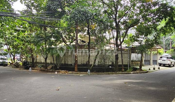 Land Calculation House in Premium Location, Selong Kebayoran Baru