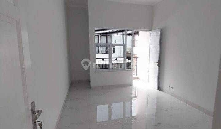 Rumah 2 Lantai Baru Semi Furnished di Jagakarsa, Jakarta Selatan 2