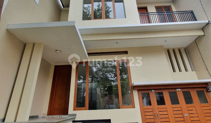 Brand New House Dalam Private Cluster One Gate System Brand New House Dalam Private Cluster One Gate System