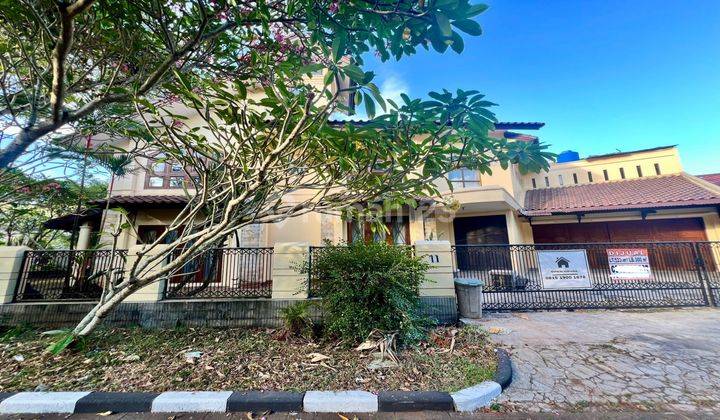 Villa Cinere Mas Rumah Lux Bergaya Classic Mediteranean Depan Taman 1