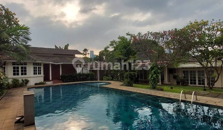 Hunian Nyaman Dalam Komplek Prumahan Elite