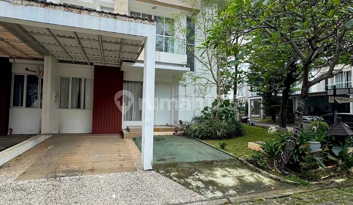 Rumah 2 Lantai Siap Huni Dalam Komplek Eksklusif Di Lebak Bulus