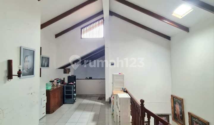 Rumah Dalam Komplek Terdepan Lokasi Strategis di Lebak Bulus 2