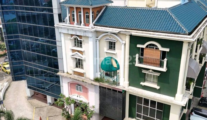 Ruko 4 Lantai + Basement Mobil Lokasi Strategis Kawasan Plaza 5