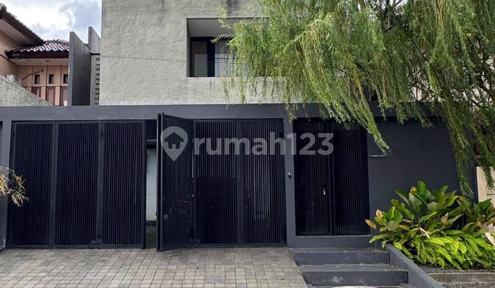 Brand New Renovated, Strategic Location in Bintaro Brand New Renovated, Strategic Location in Bintaro