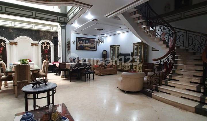 Rumah Siap Huni Dalam Komplek, Lokasi Sangat Strategis