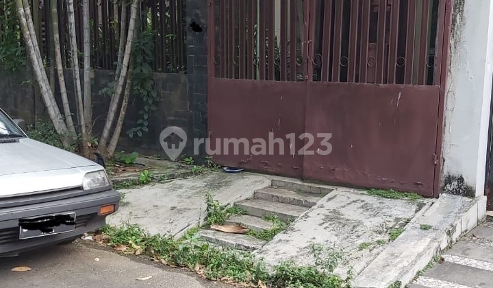 Rumah Lama Lokasi Bagus Harga Bawah Njop Di Pondok Indah
