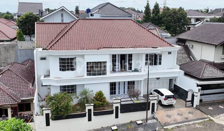 Puri Cinere Rumah 2 Lantai Sangat Terawat, Siap Huni Lokasi Strategis