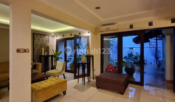 Rumah Cantik Siap Huni di Villa Cinere Mas 2