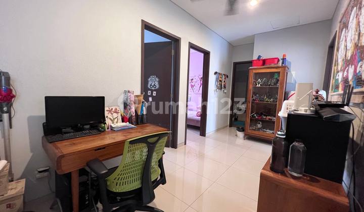 2-Story House in Serenia Hills Venture West Complex 2