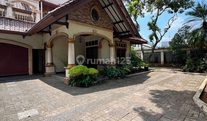 Rumah Classic Luxury di Prime Area Jagakarsa 1