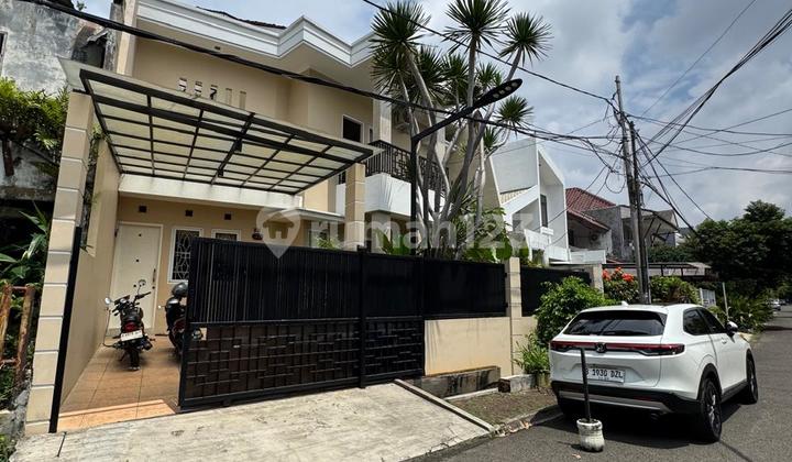 Rumah Design Modern Minimalist, Taman Depan dan Belakang