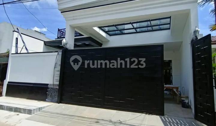 Rumah Di Pondok Indah, Semi Furnished Lt. 200 M2, Harga 16 M Nego!