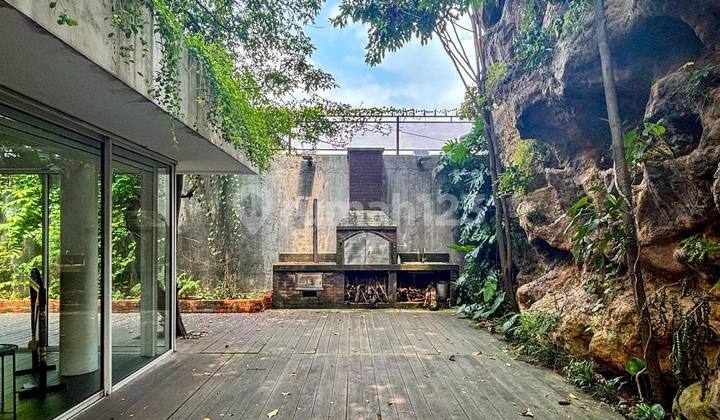 Rumah Siap Huni Karya Arsitek Ternama, Dalam Townhouse  2