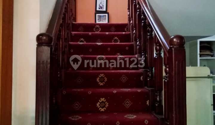 Rumah Lama Secondary Siap Huni di Bawah NJOP, Lokasi Pondok Indah