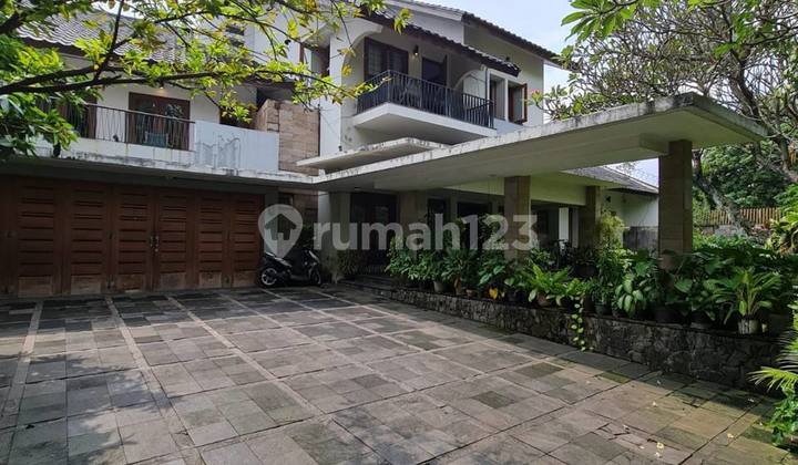 Ruma Modern Tropical Lokasi Prime Area Kebayoran Baru