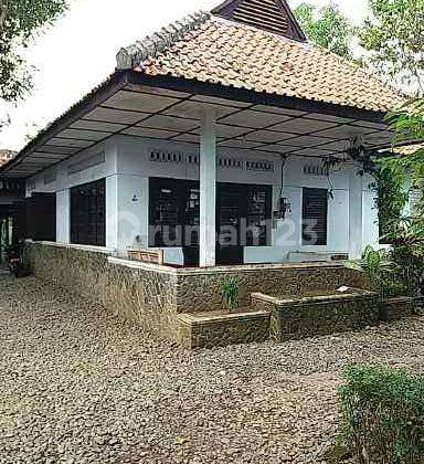 Rumah Tengah Kota Purworejo, Jawa Tengah. Lokasi Strategis, Jalan Protokol 2