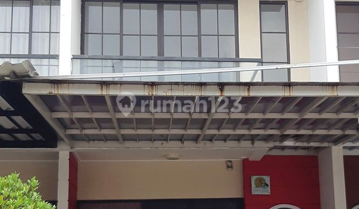 Rumah Minimalis Siap Huni 2 Lantai Green Lake City