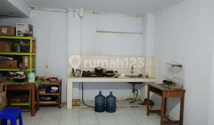 Rumah Dijual Bagus Siap Huni di Taman Palem Lestari, 0002 Lin 2