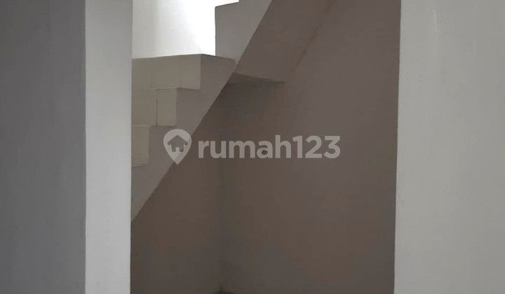 Rumah Minimalis Siap Huni di Jaya Imperal Sepatan, 0069 Jah 2
