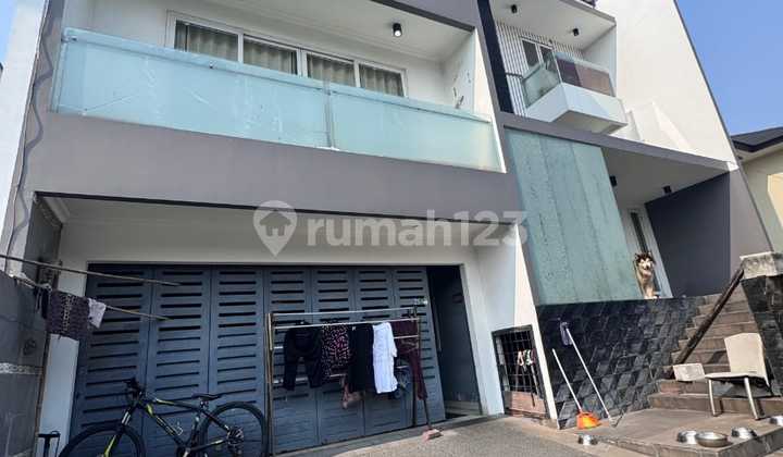 Rumah bagus di Puri Gardena jakarta Barat 2