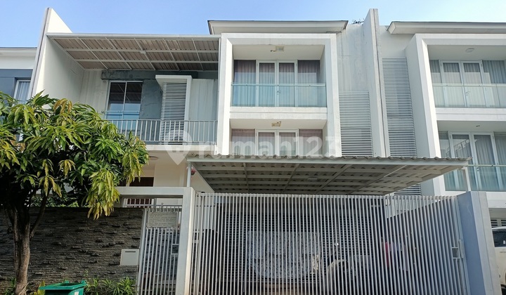 Rumah LT: 300 (12X25), LB: 500, 2,5 lt, SHM    di Citra Garden 6, Jakarta Barat (CHR)