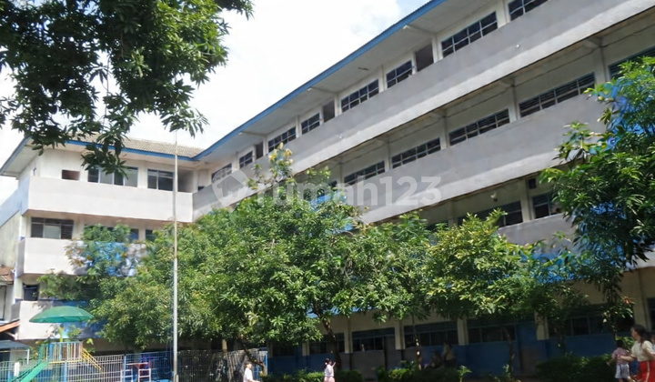 Kavling dan Bangunan di Rawa Buaya, Jakarta Barat Kavling dan Bangunan di Rawa Buaya, Jakarta Barat