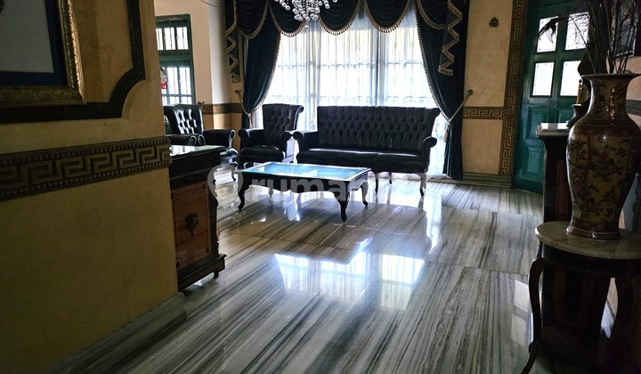 Rumah Mewah di Sunter Jakarta Utara