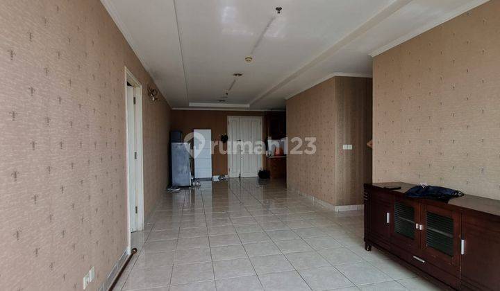 Unit Dgn City View, Lantai Sedang, Kamar Tidur 3+1, Rapi 2